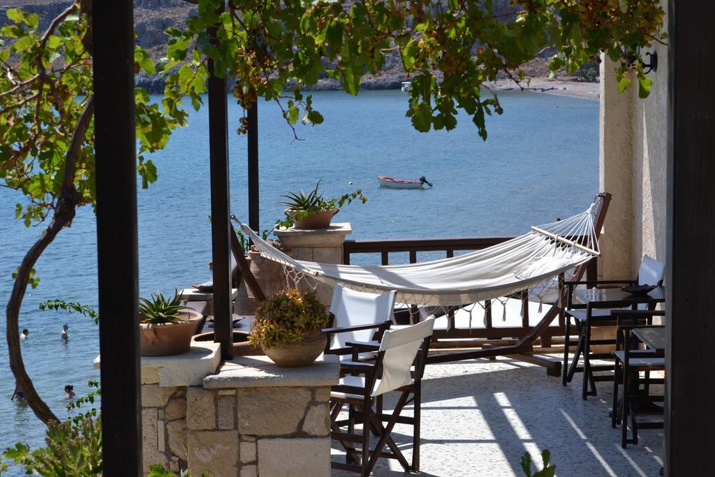 Athena Rooms Zakros Exterior photo