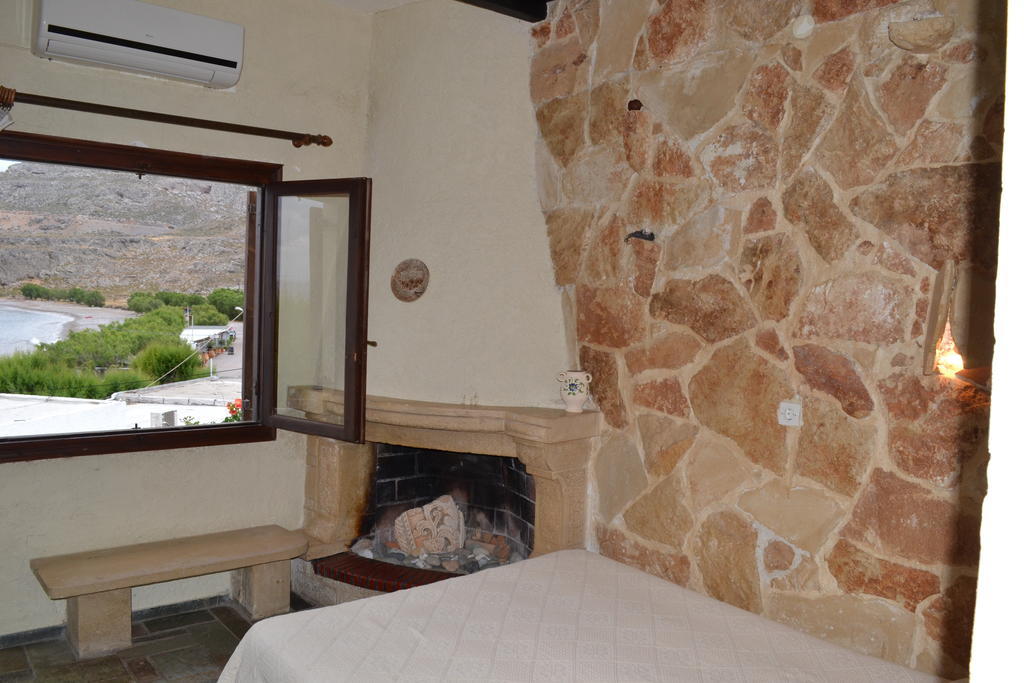 Athena Rooms Zakros Exterior photo